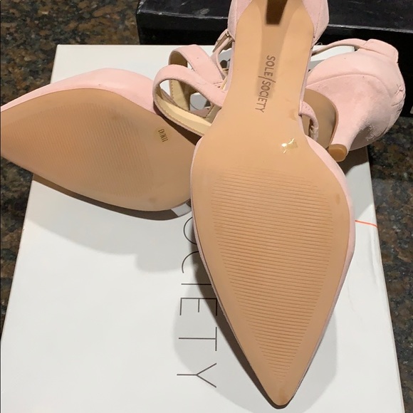 Lovely Brand new Dress shoes . - Picture 7 of 7